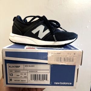 Kids New Balance Sneakers sz 13